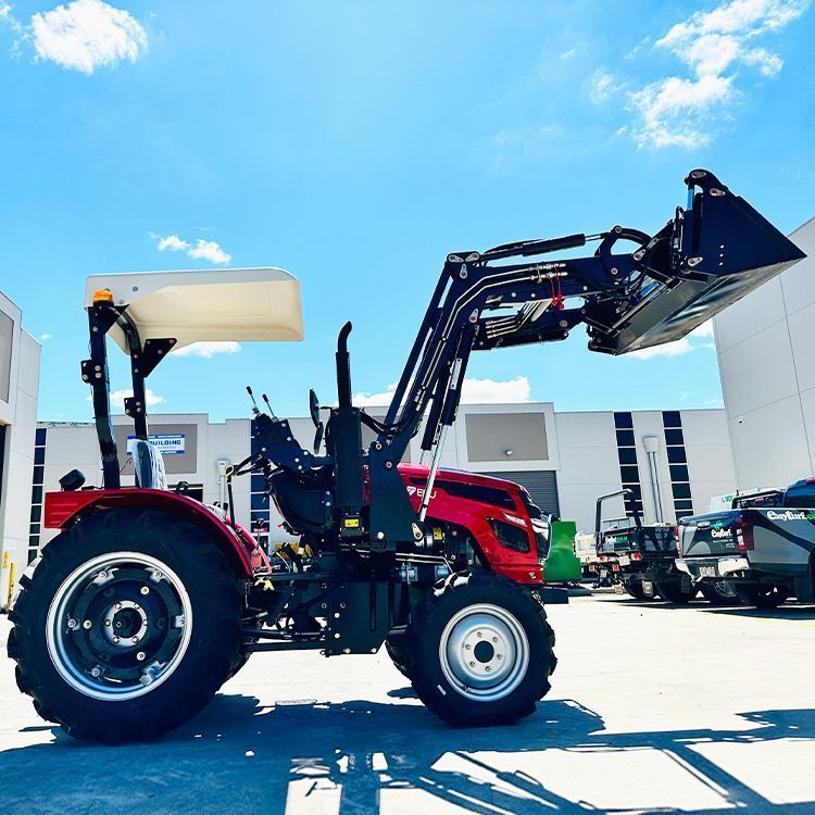 Image for EDE304 TRACTOR WITH ATTACHMENTS 1